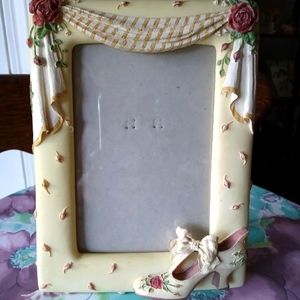 Steppin' Out Picture Frame